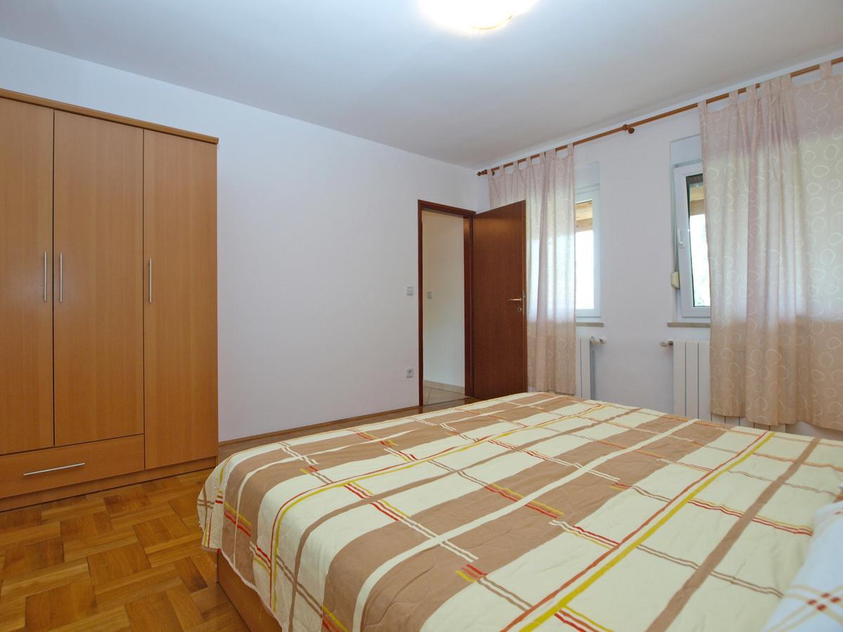 Apartment Alma 1600 Pula Exterior foto